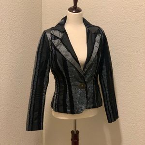 Beautiful & Stylish Women's Bisou Bisou Sz 8 Light Jacket Dark Blue, Black, Gray